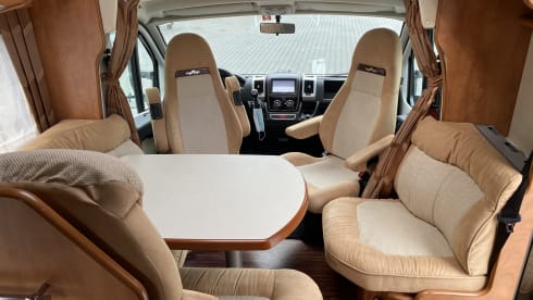 beautiful luxury complete camper