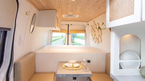 Volkswagen Crafter L3H2 – Camper van Wapiti