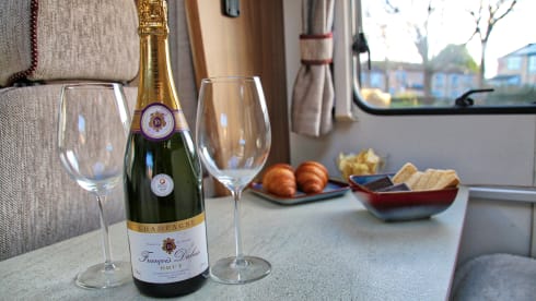CAMPERWOLF – A LOW PRICE and UP TO 22% SAVING -  2/3/4 Berth - UNLIMITED MILES