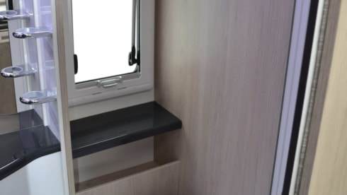 Sheddie – Luxury Motorhome With Solar Power