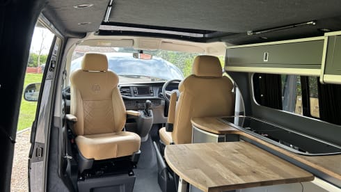 Volkswagen campervan automatic 2023