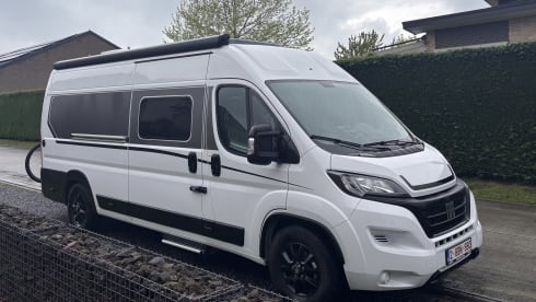 Moustache – 2-Personen-Dethleffs-Bus aus dem Jahr 2024
