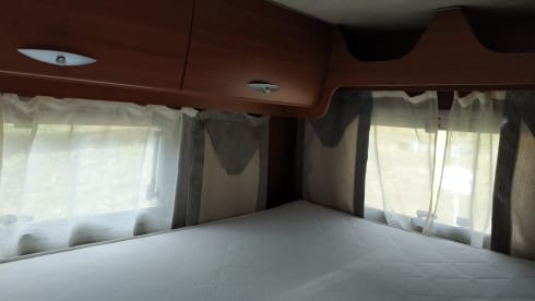 Lovely Camper – Cabinet