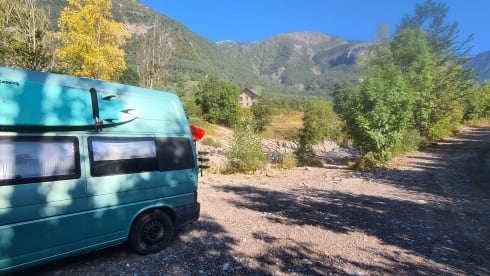 Flow  – Volkswagen California camper including insurance