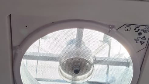 Chateau Ducato – Alcôve Hymer 4p de 1993