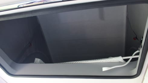 BleuJardin – 4p Bürstner bus from 2022