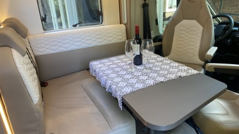 Luxurious, modern 4-person Bürstner with queen bed, pull-down bed and bicycle rack