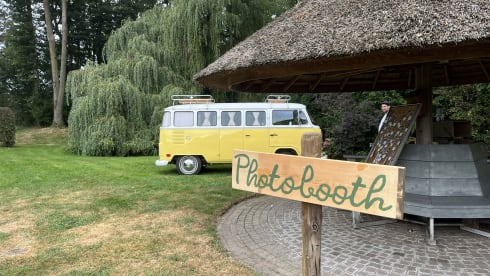 John Lemon – 5p Volkswagen bus from 1984