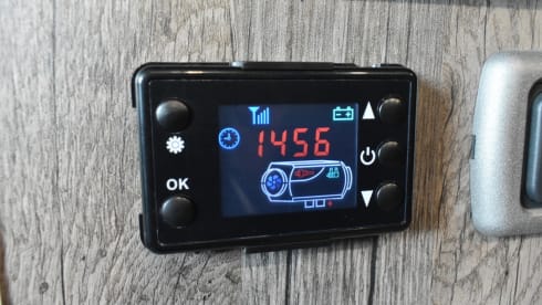 Innes – 4 berth Volkswagen campervan 2022 Wi-Fi 240v Battery for off grid travel