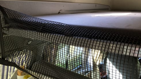 Het rode monster – Official Westfalia built-in, ideal small family camper 5p