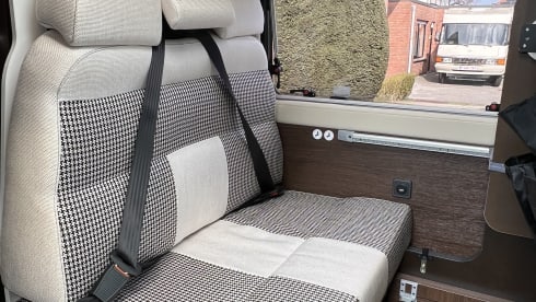 2p Karmann campervan from 2021