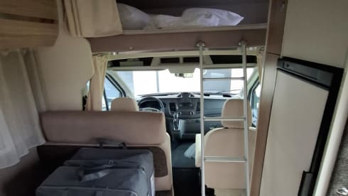 6p Ford alcove uit 2023