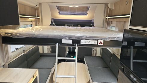 JHR97H – 2p Chausson semi-integrated from 2026