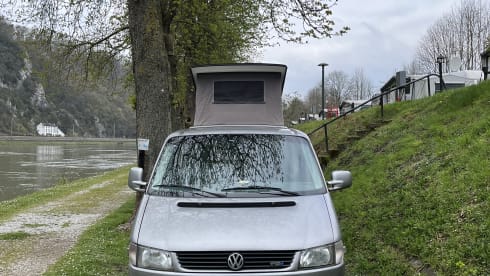 VolkswagenT4. Unico camper autocostruito