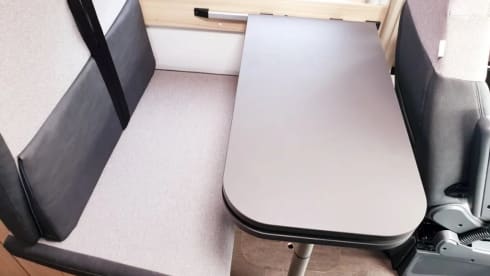 C13 – Sun Living Wohnmobil für 2 Personen ab 2021