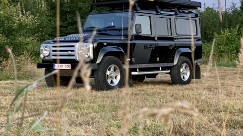 Defender 110 by Lowland Escapes