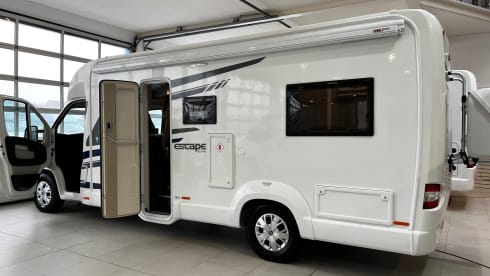 Taylor (Swift)  – Make Marvellous Motorhome Memories 