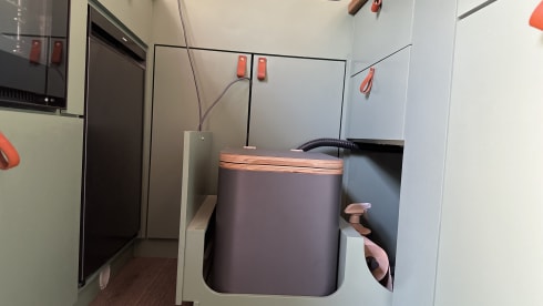 Serenity – 2p Peugeot Boxer L3H2 Volledig Uitgerust