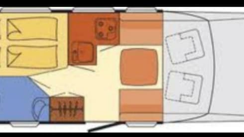 Huisbus  – 3p Dethleffs semi-integrated from 2006