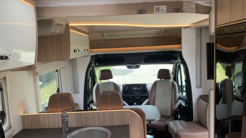 4p Bürstner semi-integrated uit 2021