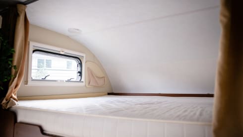 Spacious & comfortable family camper (2013)
