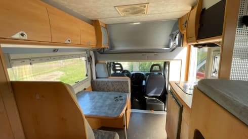 Fiat 6 sleeping places, 2006, air conditioning, fixed beds, bicycle rack