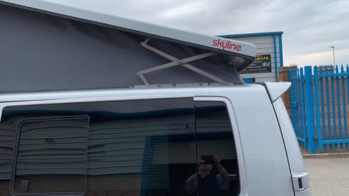 Gingie  – 4 berth Volkswagen camper-van