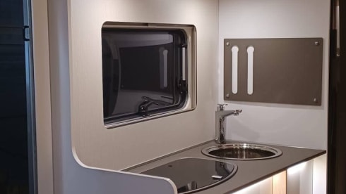 Burstner Lyseo Time limited edition – 2p Bürstner semi-integrated uit 2019