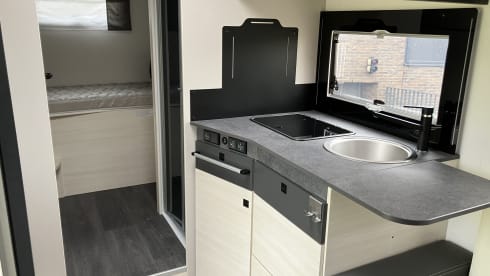4/6 pers very spacious Challenger 380 from 2022