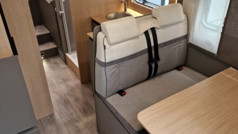 4p LMC semi-integrated uit 2023