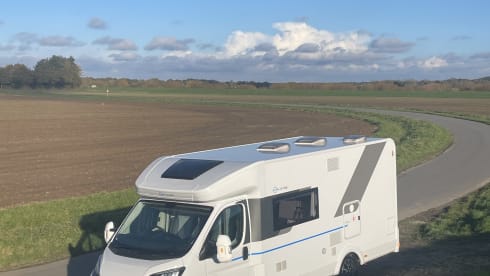 Alfie – 6 berth Sun Living semi-integrated from 2023