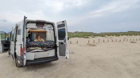 Crafty Fredrick – The comfverted 2018 VW Crafter Supervan 