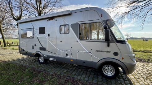 Rifora – Mercedes Hymer Starline 655 intégré 5 places