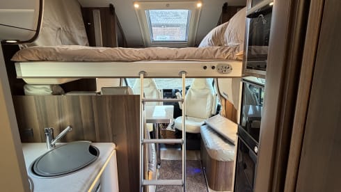 Ruby – Start your adventure with Ruby, our top of the range, luxury memory maker