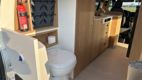 Off grid 2p VW with fixed toilet 
