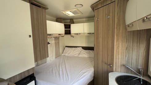 Benny boy – 4 berth Benimar alcove from 2021