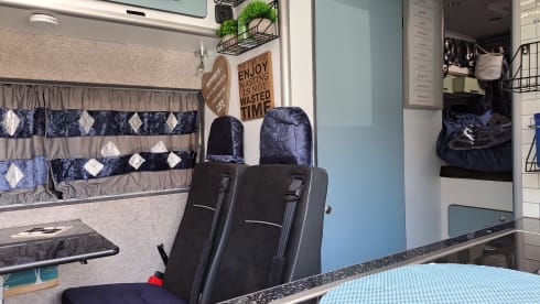 The Roving Badger – 2 Berth Peugeot  Boxer  LWB High Roof 2018 