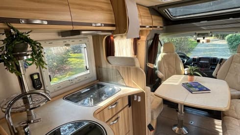 AUTO STAR – 4p Auto-Sleepers semi-integrated from 2007