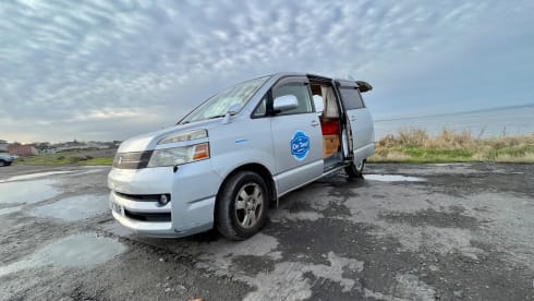 Sophie  – super cosy  - automatic campervan. price  includes insurance !