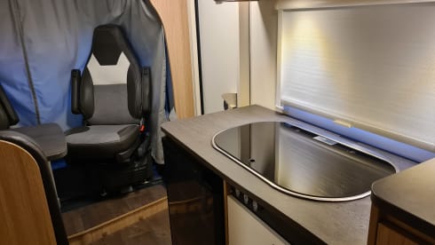 2p Sunlight of 2020 compact and comfortable