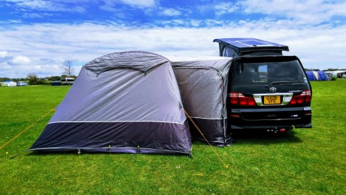 A Beautiful Escape – Luxury Automatic Toyota 4 berth, 5 seat, insurance included