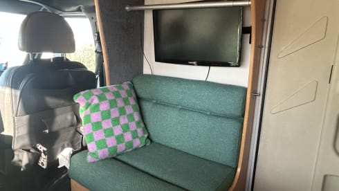 🚐🌍 Traveling with FamCam – adventurous and child-friendly on the road! 🏕