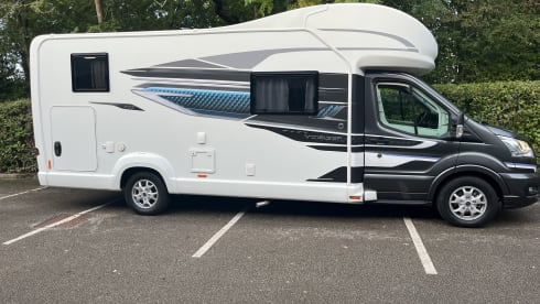 Motorhome – 6 berth Ford swift voyager 485