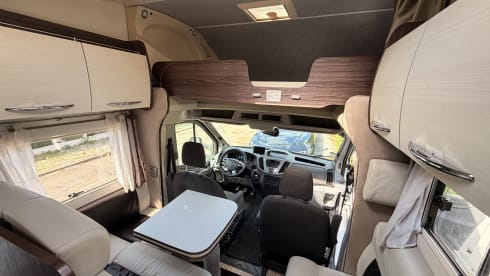 Beni  – Ford Alcove a 5 posti del 2017