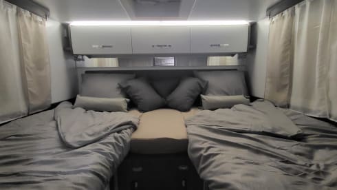 Benimar Cocoon 463 - AUTOMATIC - October 2023