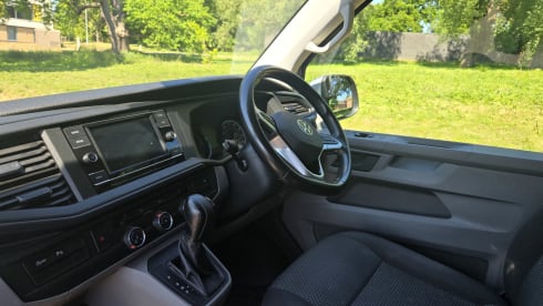 Wanderlust Wagon – *New* Ultimate Comfort 2021 Auto 4 Berth VW T6 Campervan with Heating