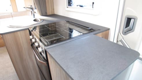 4 berth Swift Escape 674 Motorhome