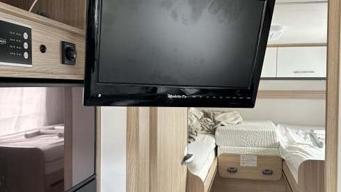 4p integral with air conditioning