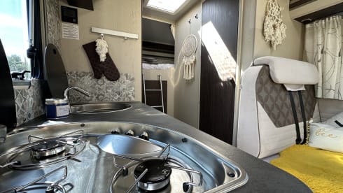 6 berth Ducato Rimor Seal 5