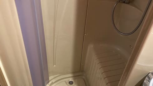 Havana – 6 birth Motorhome Fully INSURED and Equipped + breakdown cover